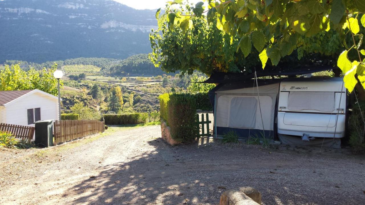 Montsant Park Camping & Bungalow Ulldemolins Buitenkant foto