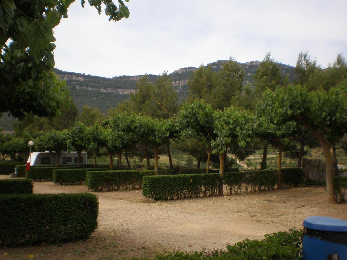 Montsant Park Camping & Bungalow Ulldemolins Buitenkant foto