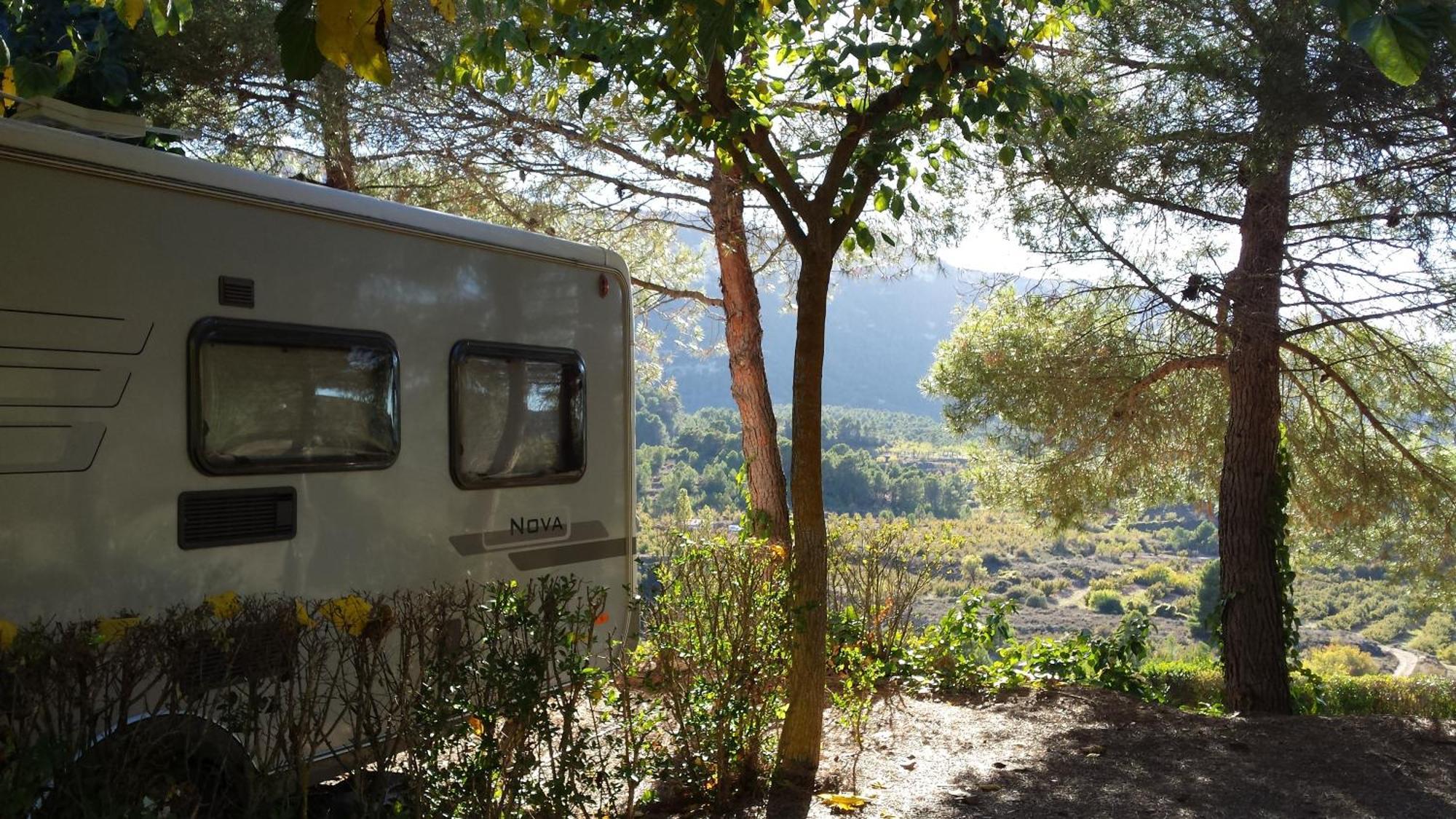 Montsant Park Camping & Bungalow Ulldemolins Buitenkant foto