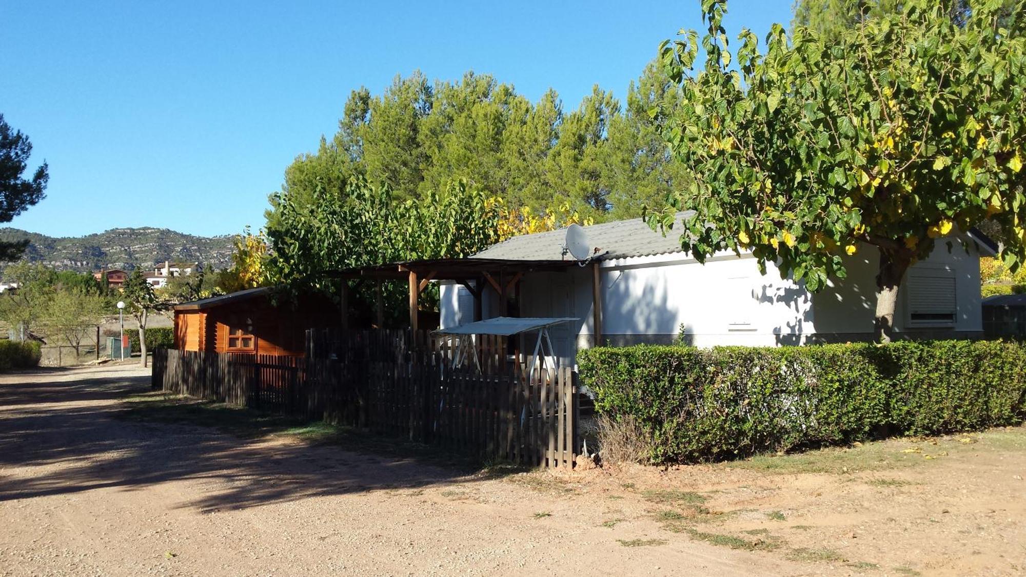 Montsant Park Camping & Bungalow Ulldemolins Buitenkant foto