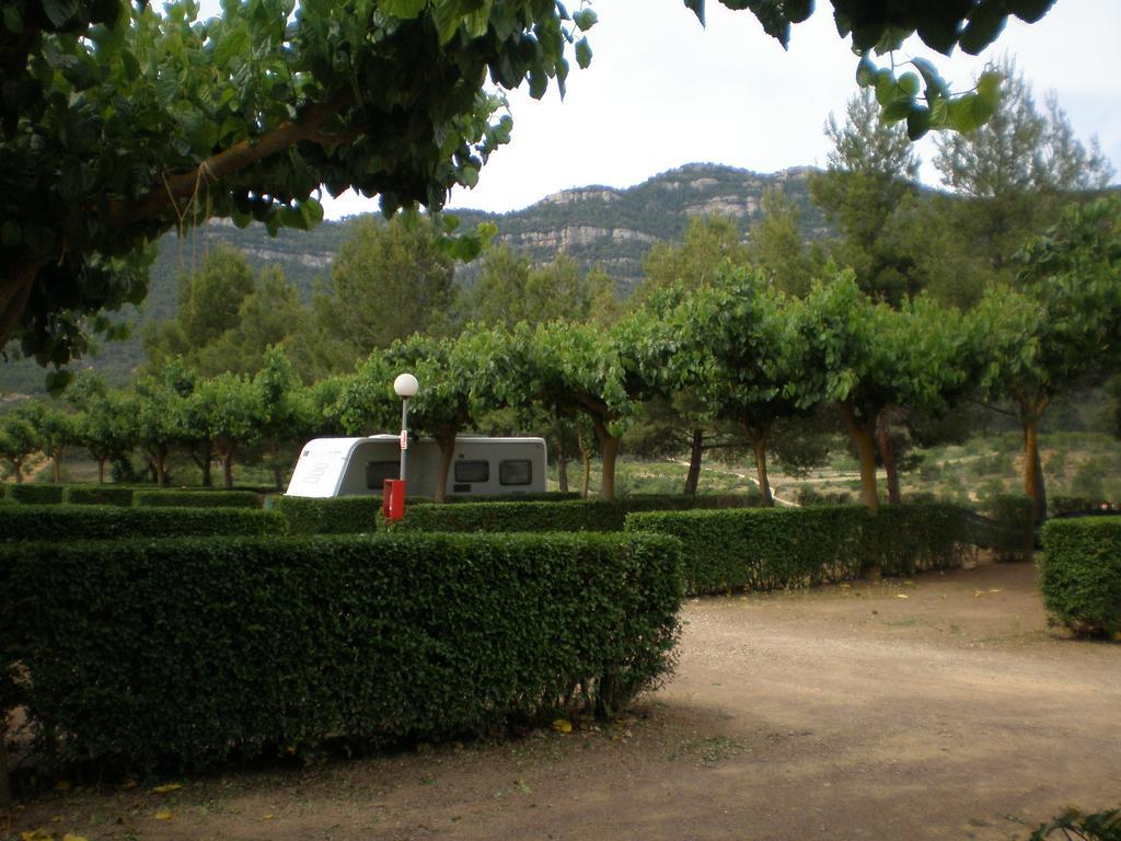 Montsant Park Camping & Bungalow Ulldemolins Buitenkant foto