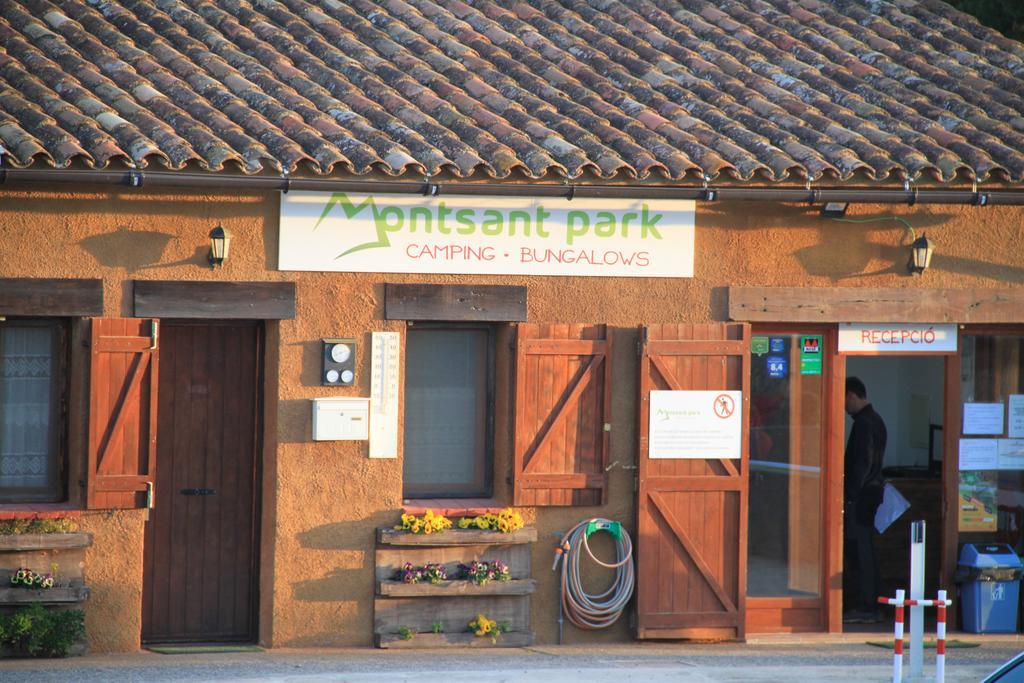 Montsant Park Camping & Bungalow Ulldemolins Buitenkant foto