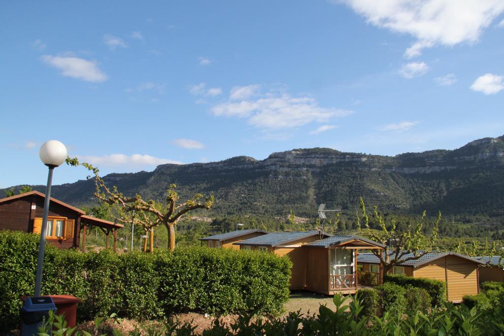 Montsant Park Camping & Bungalow Ulldemolins Buitenkant foto