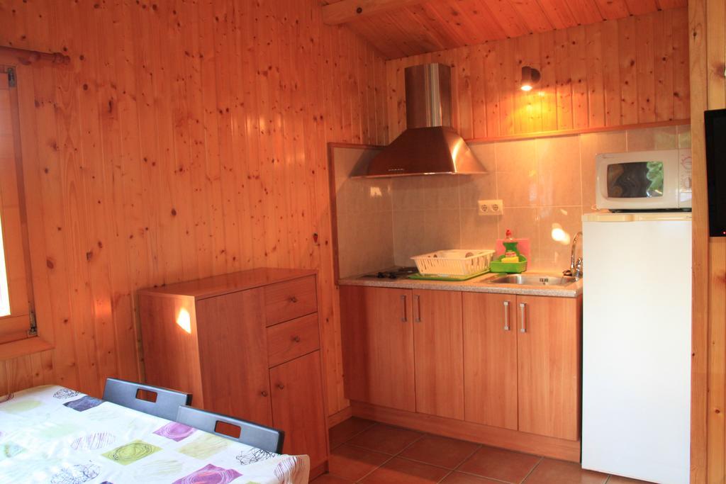 Montsant Park Camping & Bungalow Ulldemolins Buitenkant foto